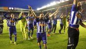 El Alavés vuelve a ser de Primera diez años después