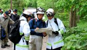 La Policía de Japón busca a un niño abandonado en un bosque por sus padres como castigo