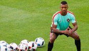 El Valencia ficha a Nani