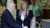 Ana Hermoso, exalcaldesa del PP, condenada a seis meses de cárcel por el cohecho del bolso de Loewe