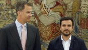 Garzón acusa a PP, PSOE y C's de "jugar al póker" y pide "que enseñen sus cartas" para acabar con el bloqueo