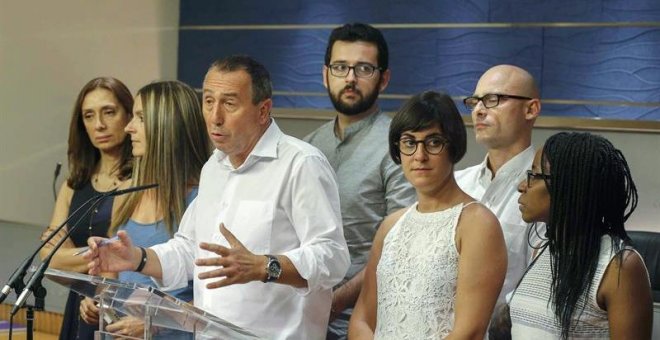 Podemos y Compromís discrepan sobre el mejor momento para presentar la moción de censura a Rajoy