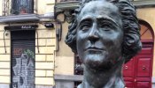 Denuncian el robo del busto de Clara Campoamor en Madrid
