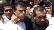 El opositor venezolano Leopoldo López será acusado de 43 cargos de homicidio