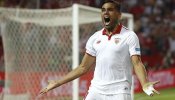 El Sevilla se impone en un derbi igualado, sin calidad y con polémica