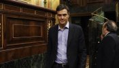 Pedro Sánchez reaparece para oponerse al nombramiento de Fernández Díaz