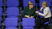 Ursula Von der Leyen, la sombra de Angela Merkel