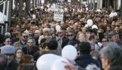 Decenas de miles de andaluces marchan contra los recortes sanitarios de Susana Díaz