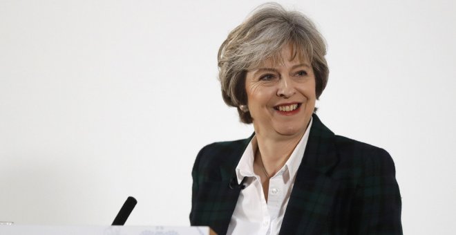 Theresa May reconoce que las negociaciones con la UE sobre el Brexit serán duras