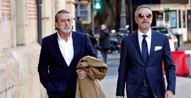 El juez decreta prisión provisional sin fianza para Correa, Crespo y 'El Bigotes' por los amaños en Fitur de la Gürtel