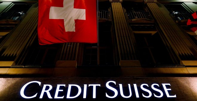 Credit Suisse despedirá a 5.500 empleados tras perder 2.285 millones en 2016