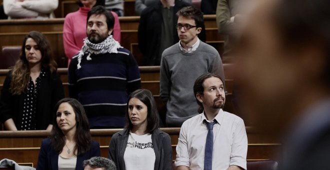 La dirección de Podemos se prepara para tomar una decisión e IU espera a la postura del partido morado