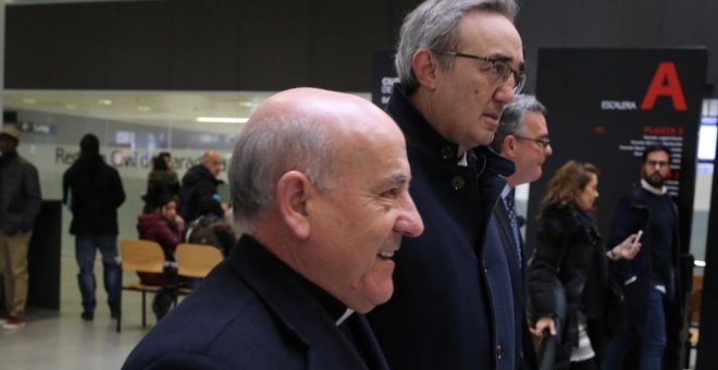 Anulan causa contra el arzobispo de Zaragoza por el espionaje a una notaria