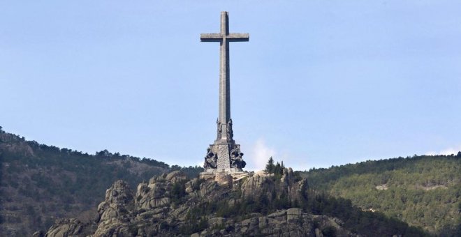 Garzón pide anular el fallo del Supremo contra la petición de sacar a Franco del Valle de los Caídos