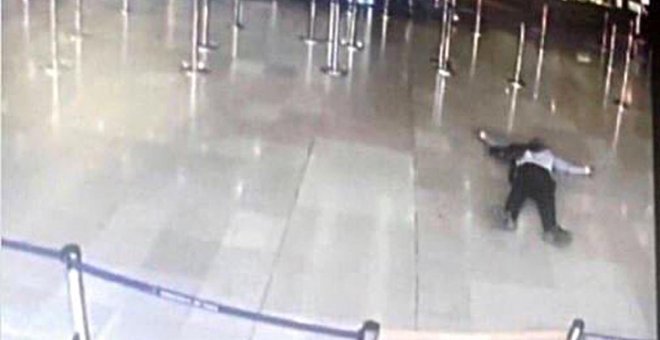 El agresor del aeropuerto de Orly estaba bajo los efectos del alcohol y las drogas