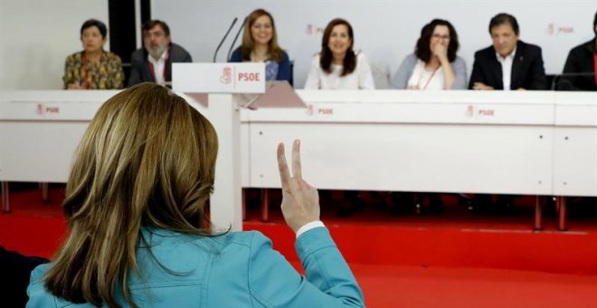 El PSOE se define partido de “inspiración socialista” sin “veleidades antisistema”
