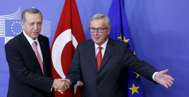 La UE revisará su relación con Turquía tras el referéndum