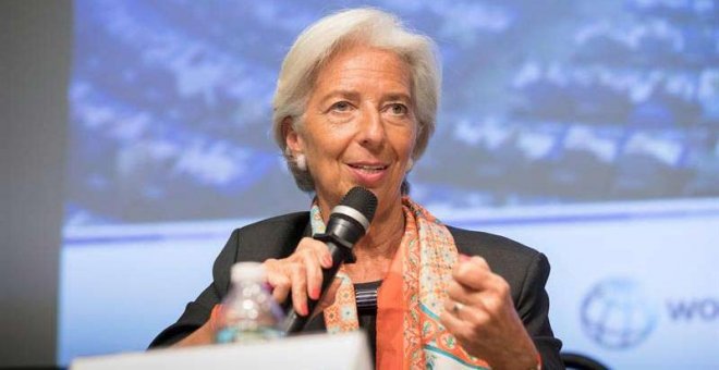 El palo y la zanahoria del FMI con España: Mejora la previsión de crecimiento tras condicionarla a alargar la vida laboral