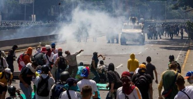 Un militante de la oposición, detenido por asesinar a una mujer durante una protesta en Venezuela