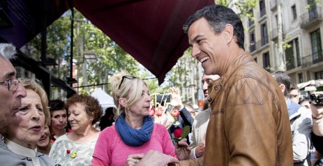 Sánchez dice que la dimisión de Aguirre marca el camino de Rajoy