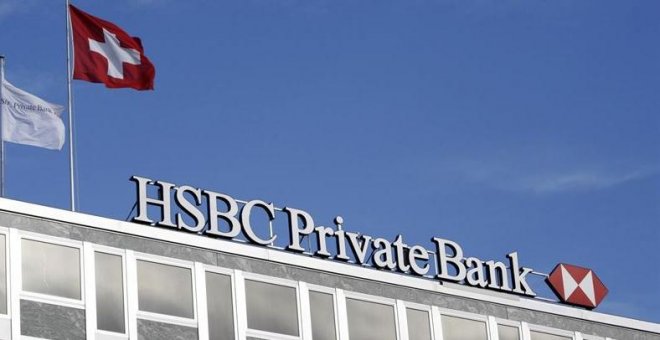 El juez De la Mata imputa a siete directivos de HSBC en Suiza por la 'lista Falciani'