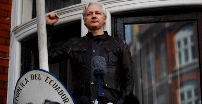 La Justicia de Reino Unido mantiene la orden de detención contra Assange