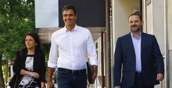 Enmiendas al Congreso del PSOE plantean que se pida "perdón" a los ciudadanos por apoyar la investidura de Rajoy