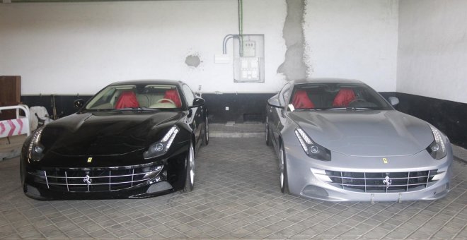 Dos Ferrari del rey Juan Carlos salen a subasta a mitad de precio