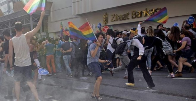 Estambul prohíbe por segundo año consecutivo la marcha del Orgullo Gay
