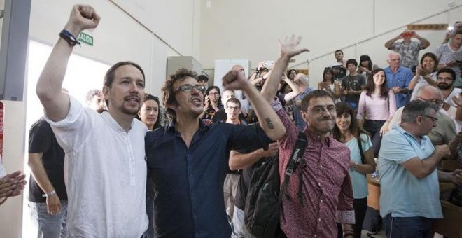El PSOE y la crisis de los medios de comunicación se cuelan en la Universidad de Verano de Podemos