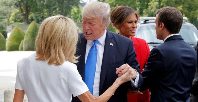 Trump saca su vena machista con Brigitte Macron: "Estás en muy buena forma física. Preciosa"