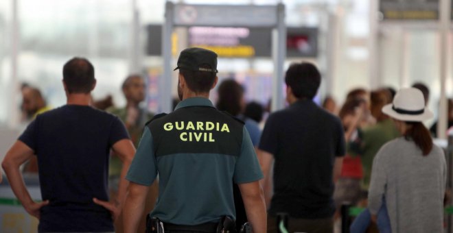 Los vigilantes de El Prat denunciarán al Gobierno ante la ONU si impone un arbitraje forzoso