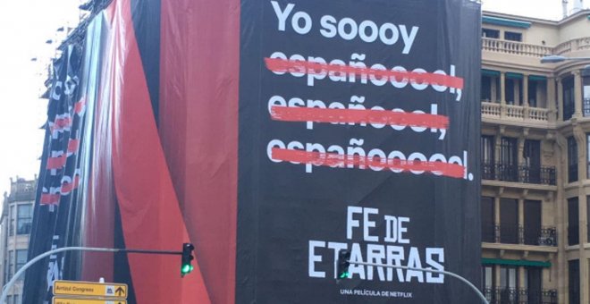 La Fiscalía no ve delito en el cartel de Netflix que tacha la palabra “español”