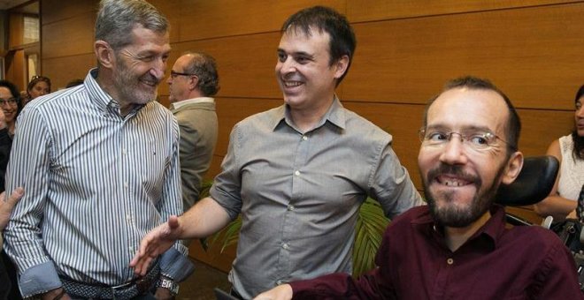 El PSOE trata de boicotear la mesa de diálogo de Unidos Podemos sobre Catalunya