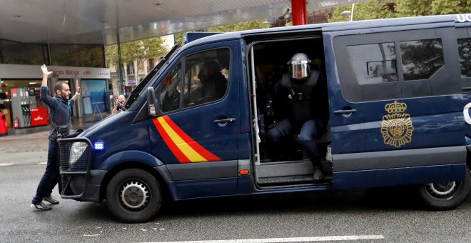 Podemos pide a Bruselas que responda a la "vulneración de los valores fundamentales" de la UE por la actuación de la Policía el 1-O