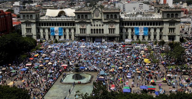 Guatemala se debate entre su segundo 15-M y el atrincheramiento de las élites