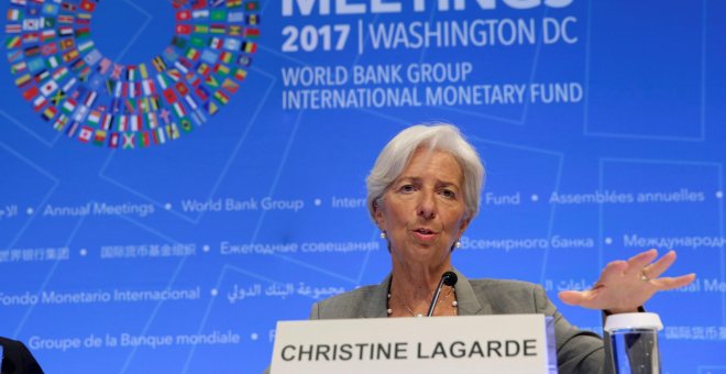 Lagarde avisa de riesgos de "complacencia" ante el buen momento económico global