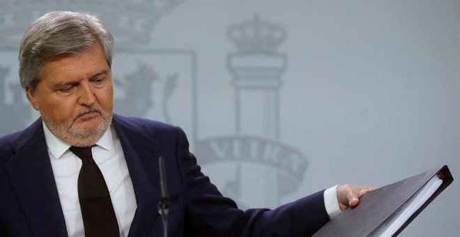 Méndez de Vigo exige a 'The Times' una rectificación por "malinterpretar sus palabras" sobre Catalunya