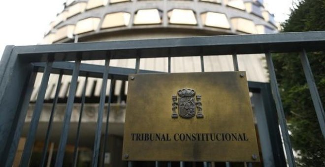 El Constitucional suspende cautelarmente la declaración de independencia de Catalunya