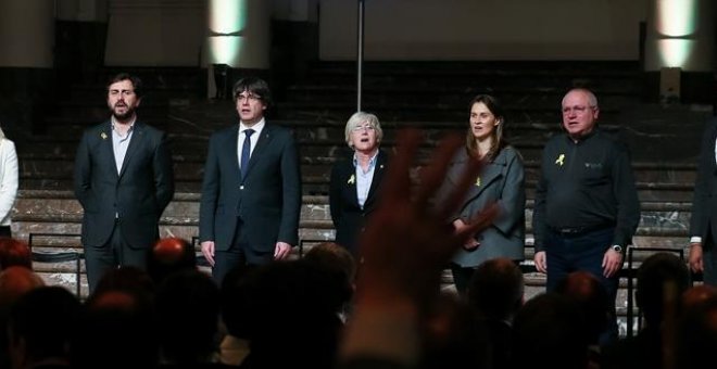 El Govern de Puigdemont es dota d'una "estructura estable" a Brussel·les