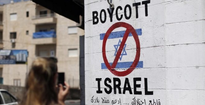 Más de 30 ayuntamientos españoles denunciados por hacer boicot a Israel