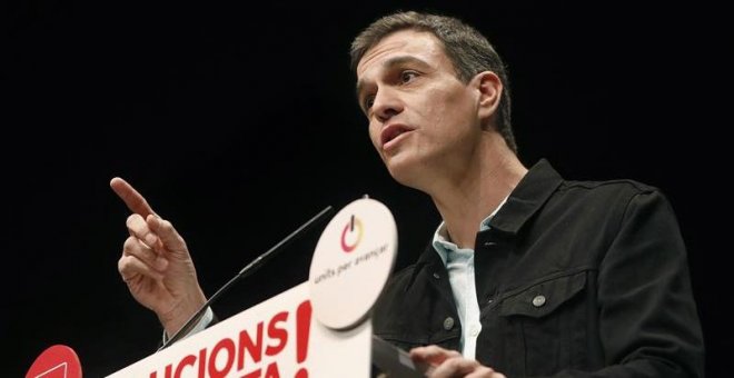 Sánchez pone deberes a los miembros de la Ejecutiva del PSOE con un informe de propuestas por áreas