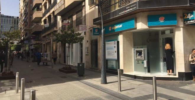 Cajamar deberá devolver 10.900 euros a una clienta que sufrió una estafa bancaria