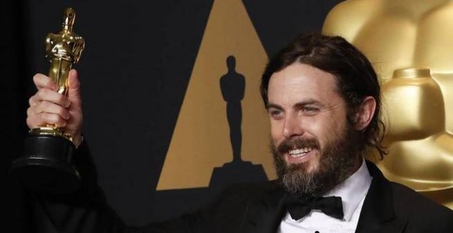 Casey Affleck no entregará el Óscar a la mejor actriz por las protestas por un presunto caso de acoso sexual