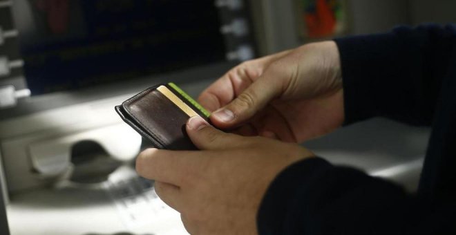 Detenido en Alicante el cerebro de una red mundial de ciberatracos a cajeros bancarios