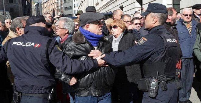 Los pensionistas vuelven a la calle en Madrid para "cantar las cuarenta" a Montoro
