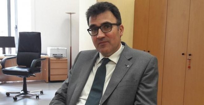 Lluís Salvadó (ERC) pide disculpas por proponer como consellera de Enseñanza "a la que tenga las tetas más gordas"