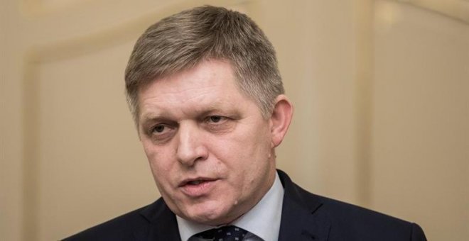 El primer ministro eslovaco presenta su dimisión para salvar la coalición de Gobierno