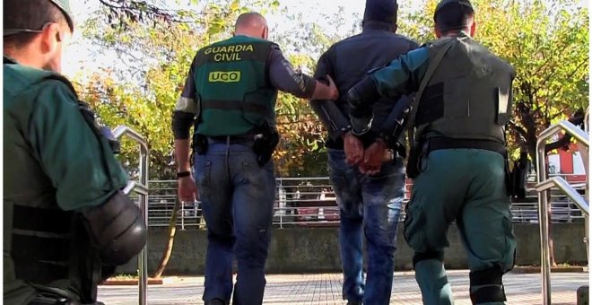 89 detenidos y 39 mujeres liberadas en una de las mayores operaciones contra la mafia nigeriana en Europa