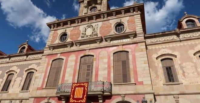 JxCat, ERC y CUP piden un pleno urgente para "garantizar" la investidura de Puigdemont